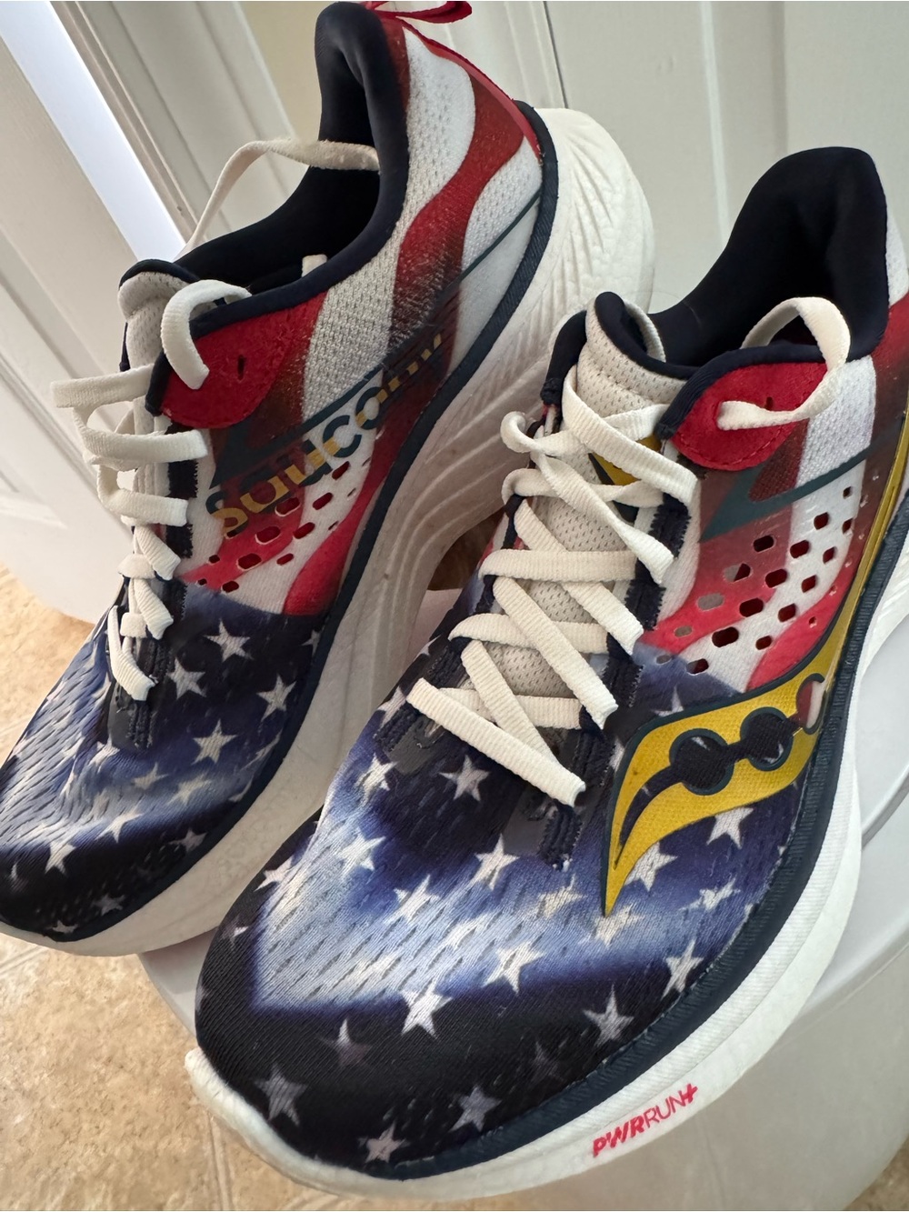 Saucony  Ride 17 Star Print Running Shoes - Red White Blue